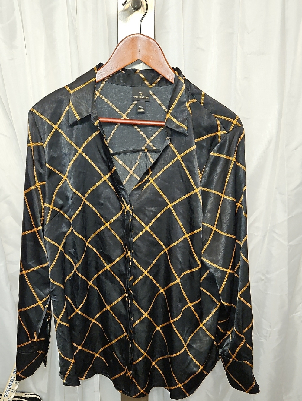 Worthington Black and Gold Patterned Sily Blouse Xxl